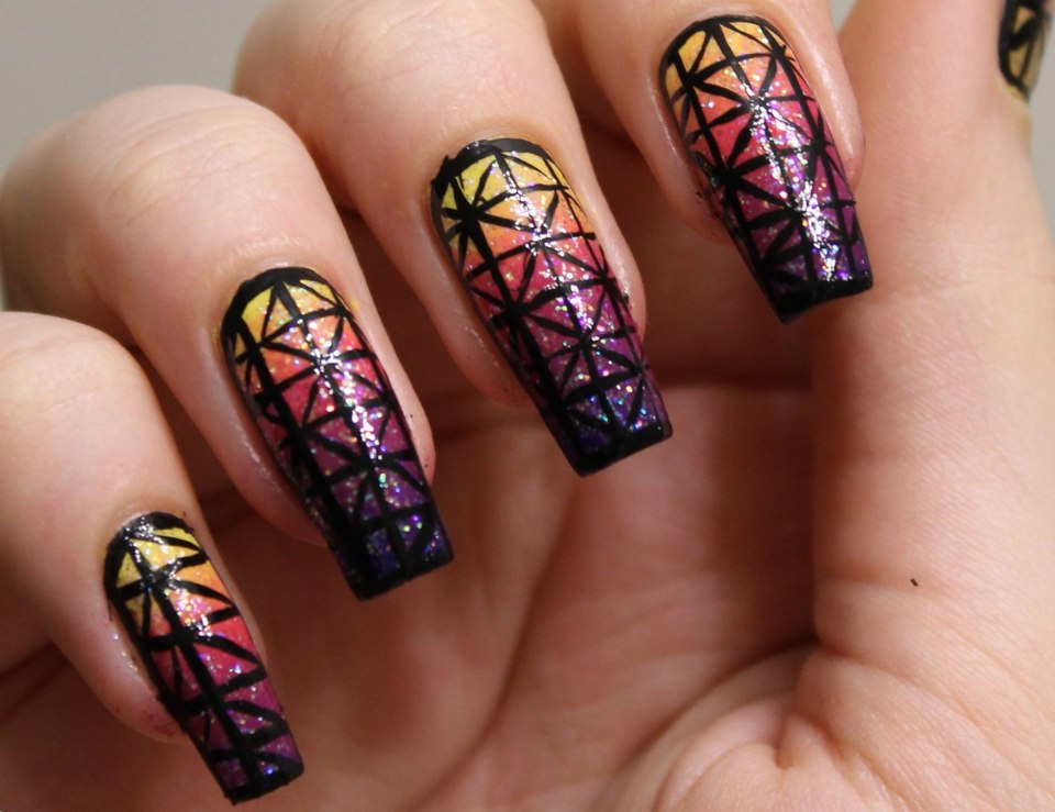 Необычный маникюр