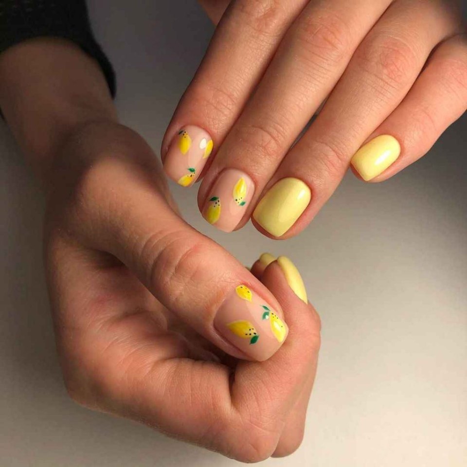 Маникюр Лимончики на короткие ногти