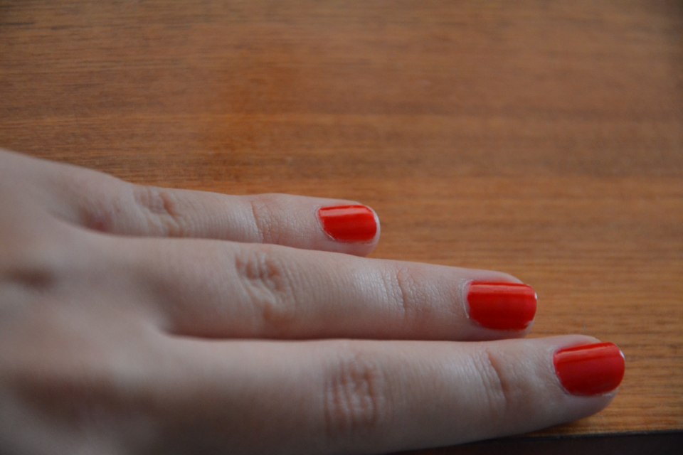 OPI Gimme a Lido Kiss лак