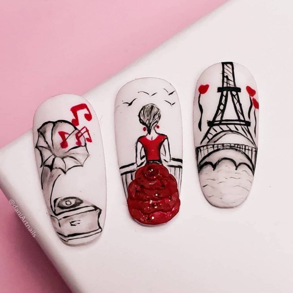 Маникюр с узорами черно белые