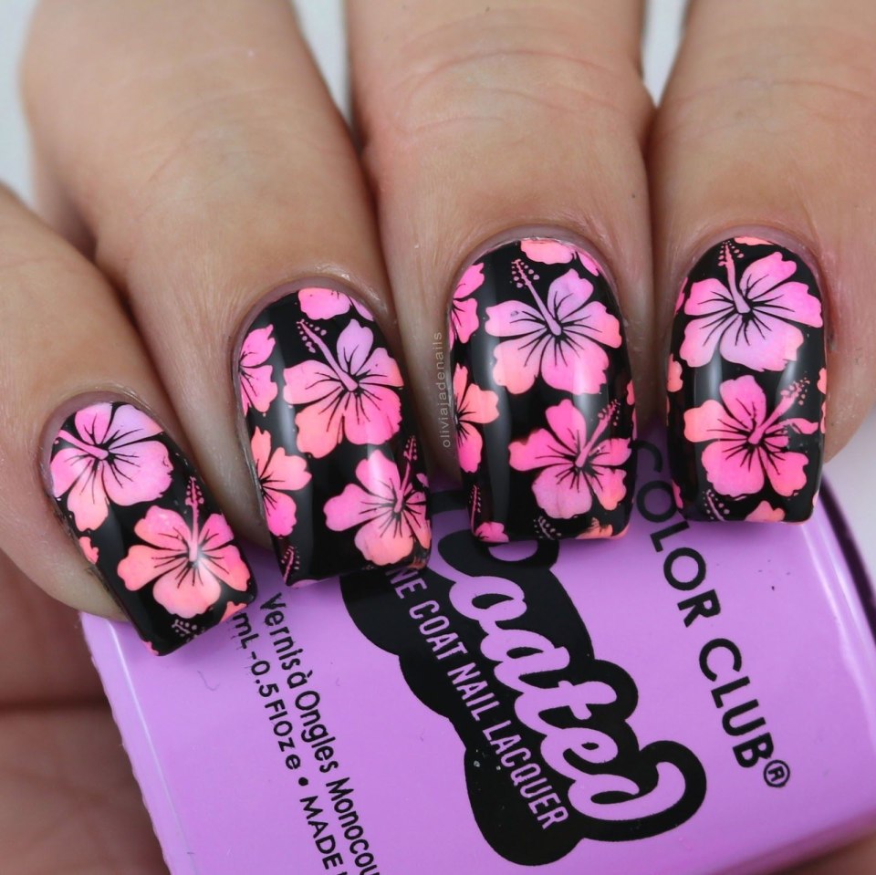 Маникюр стемпинг