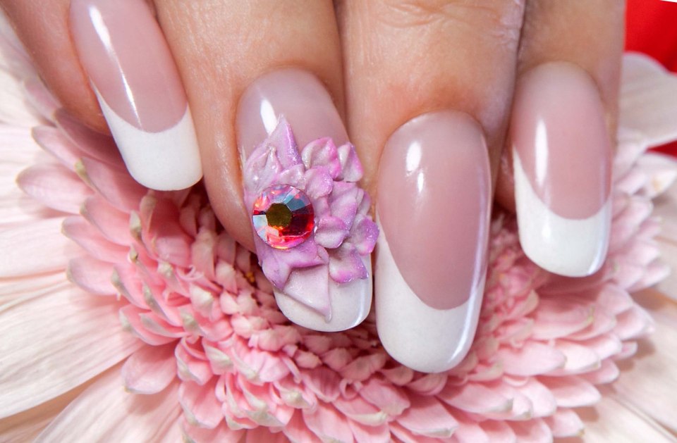 Маникюр на длинные ногти