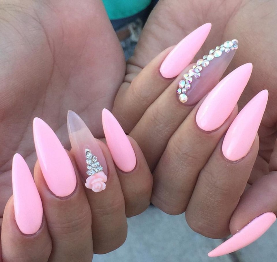 Маникюр нюдовый 2020 миндаль. Миндаль