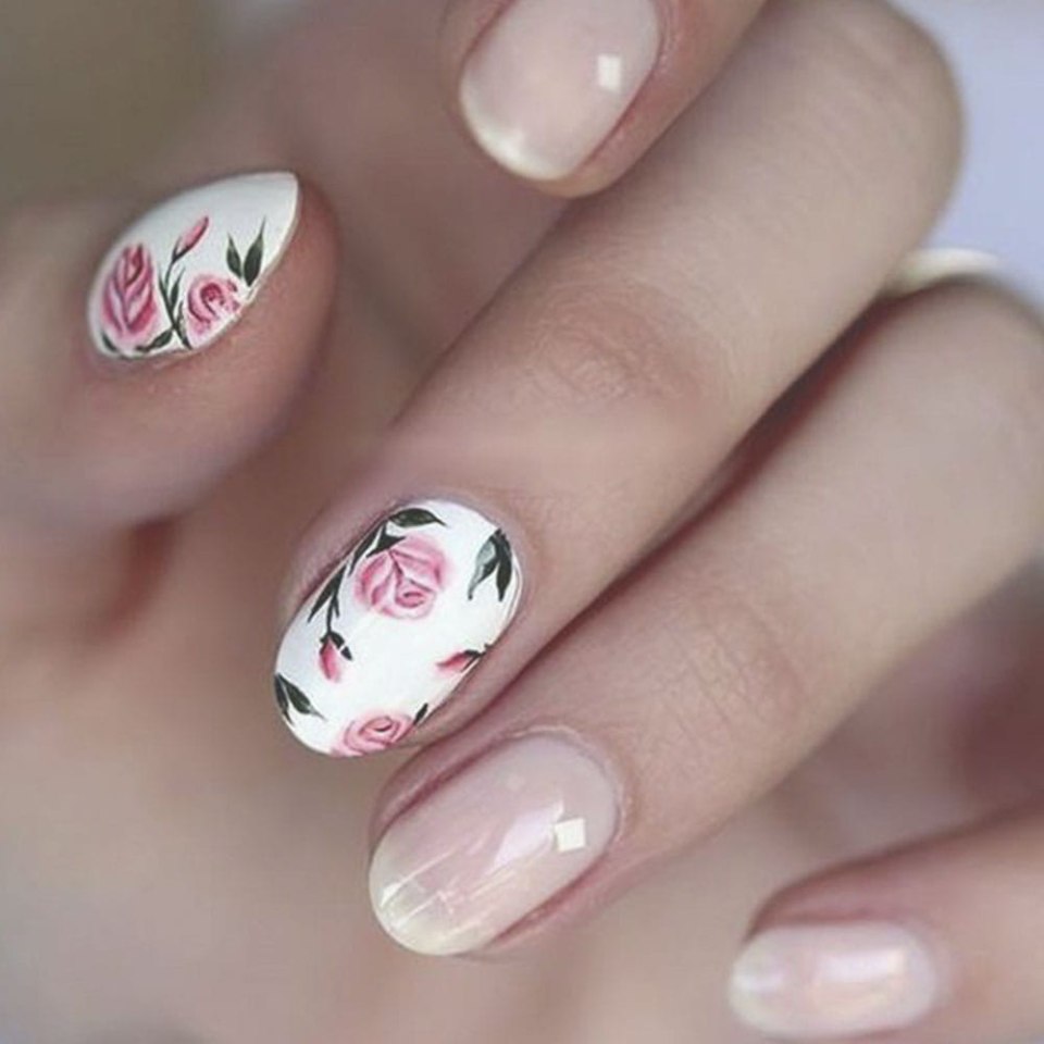 Нежный френч на короткие ногти