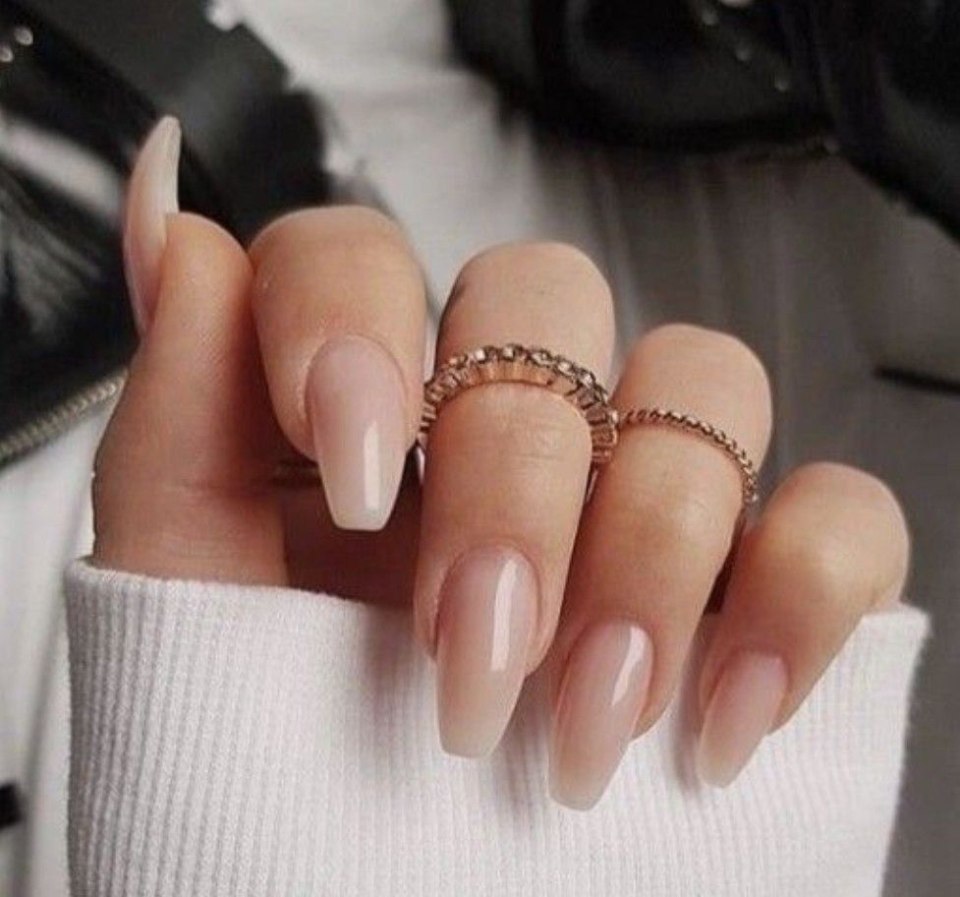Длинные ногти