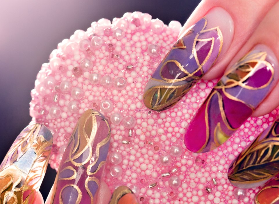 Маникюр мозаика