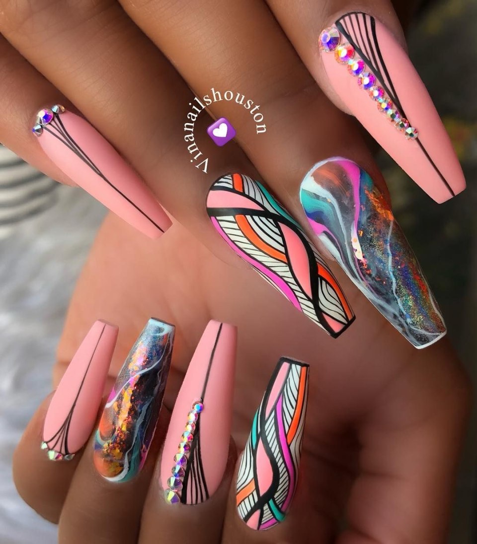 Весенний маникюр