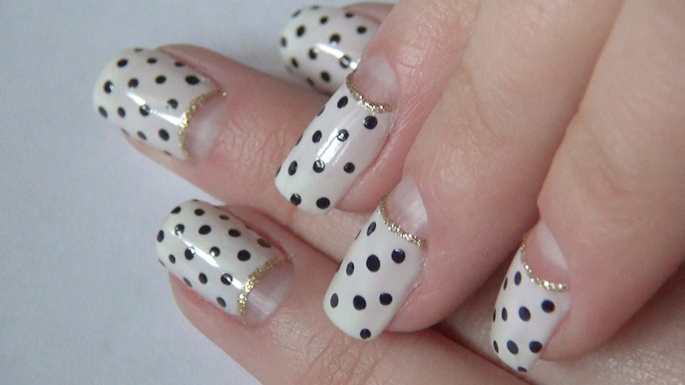 Классный маникюр на короткие ногти