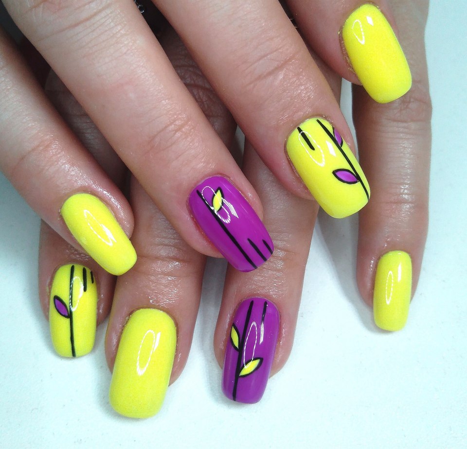 Кислотно розовый маникюр