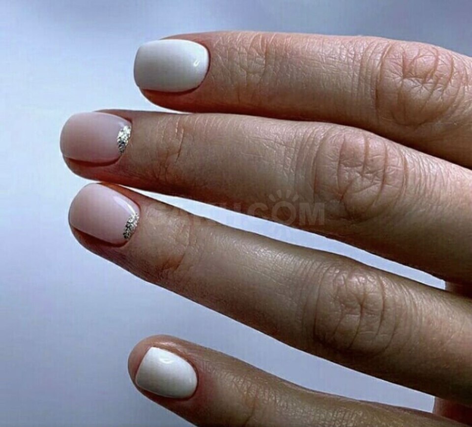 Дизайн покрытия ногтей свободного края