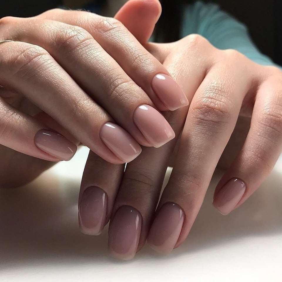 Естественный маникюр