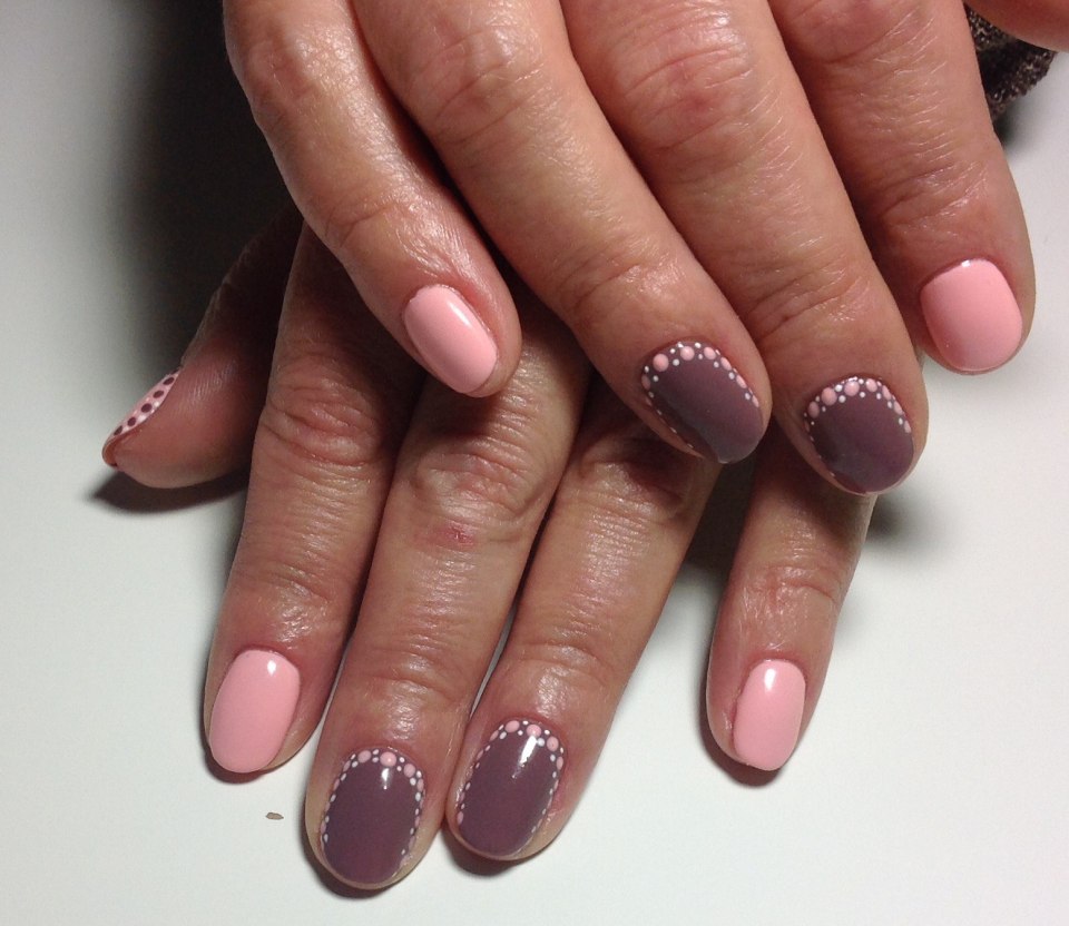 Маникюр для женщин в возрасте на короткие ногти