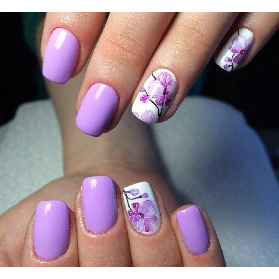 Маникюр на короткие ногти 2021 лиловый цвет