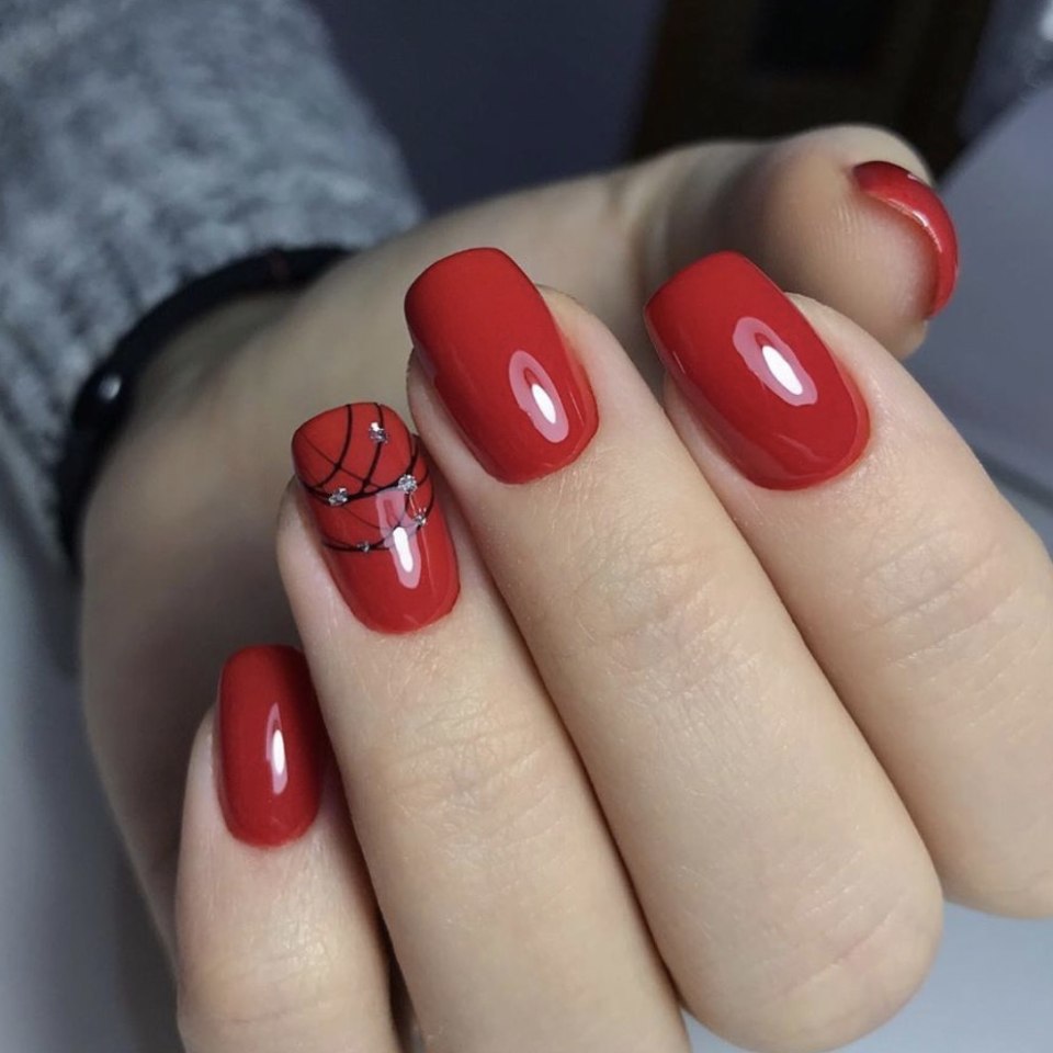 Нарощенные ногти с покрытием