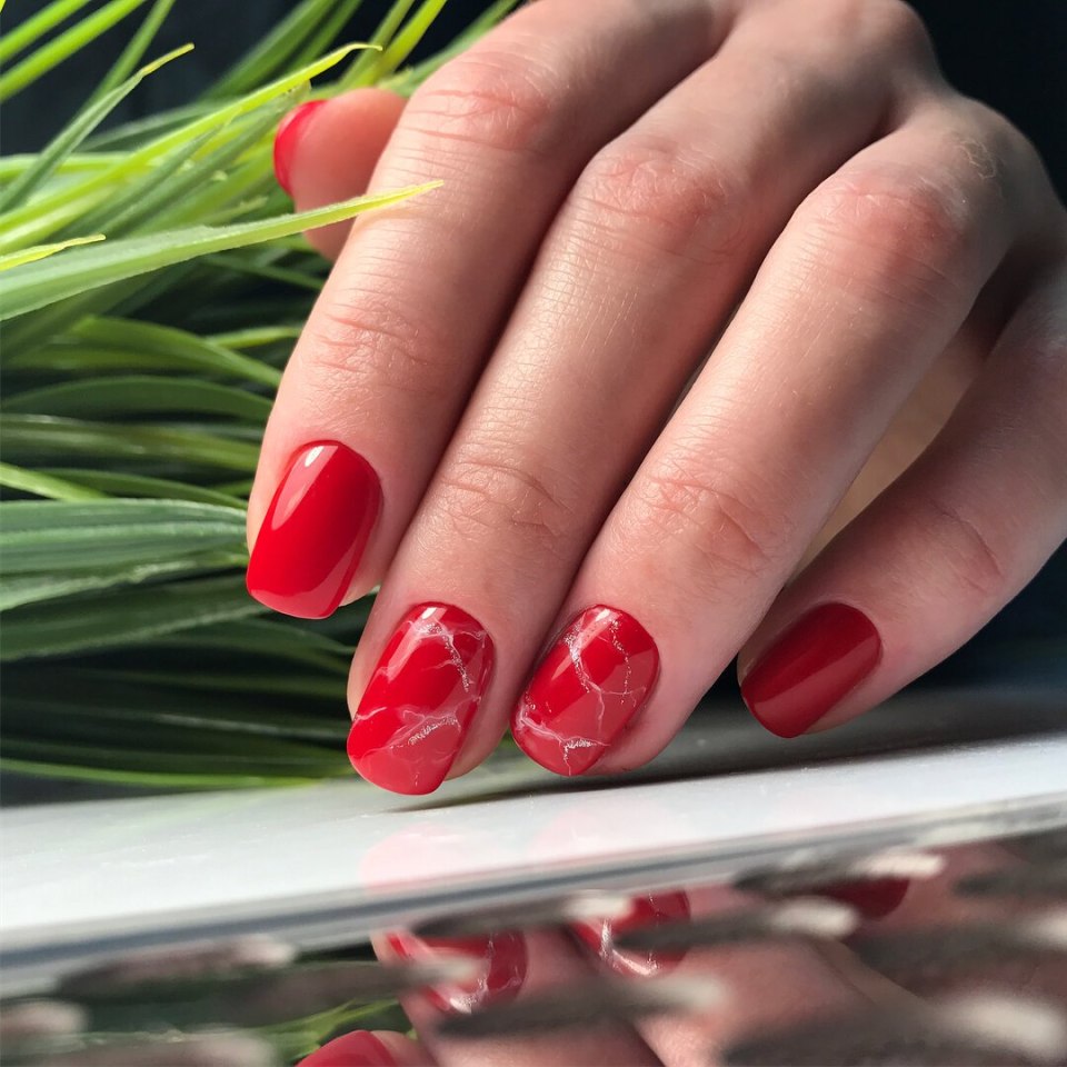 Первый маникюрный салон