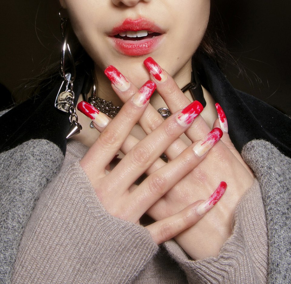 Маникюр на короткие ногти 2020 космос