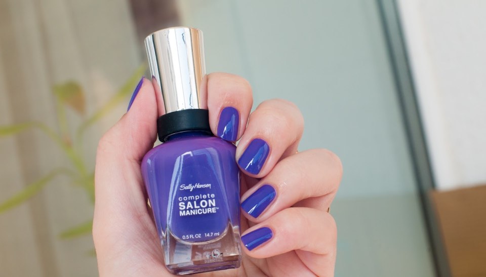 Ногти под серебро