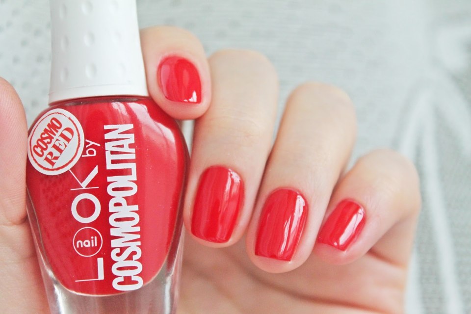 Однотонное покрытие ногтей