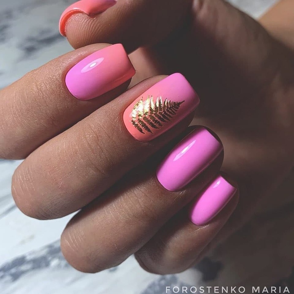 Летний маникюр для девочки ягоды