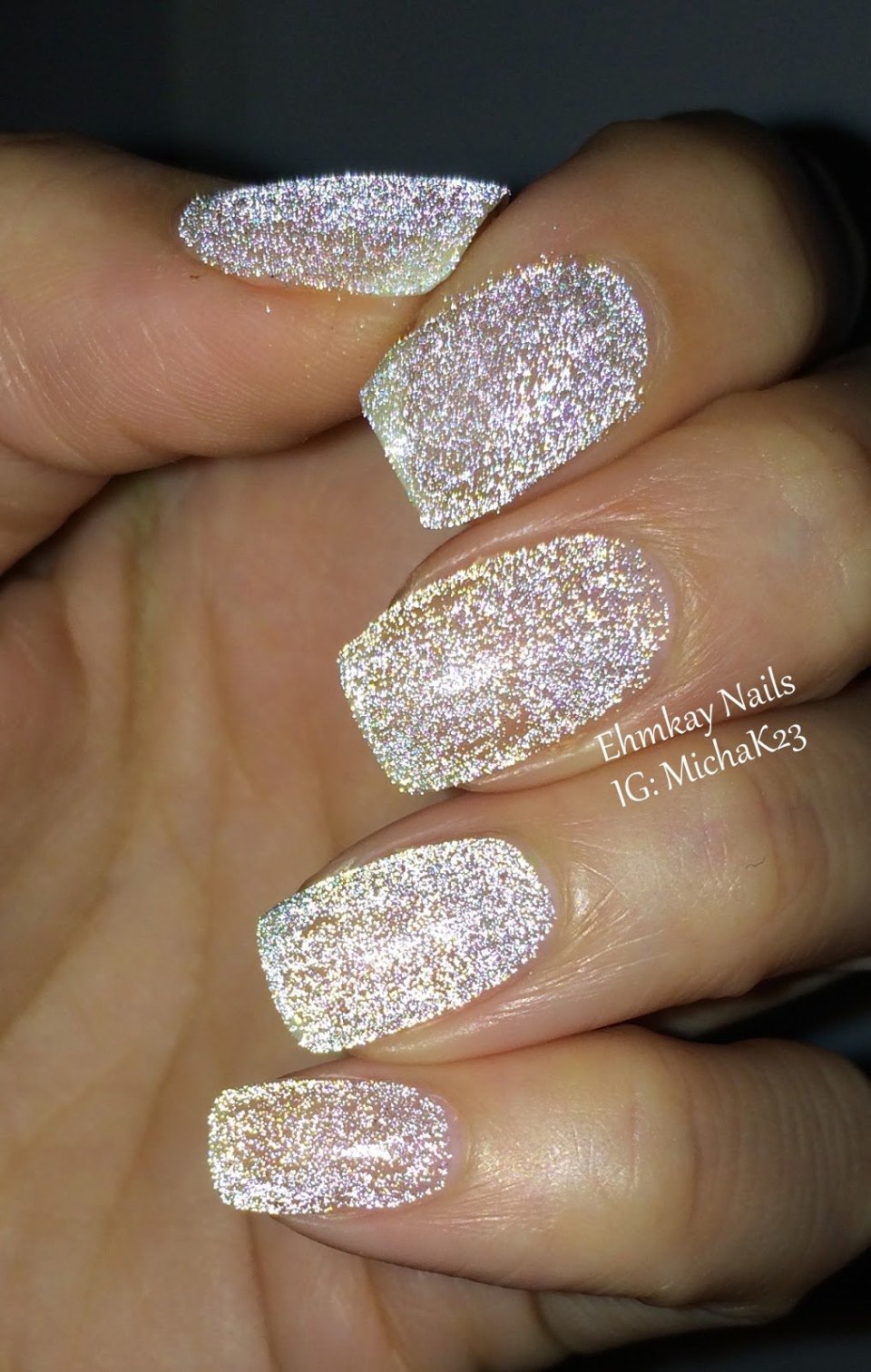 Черный маникюр