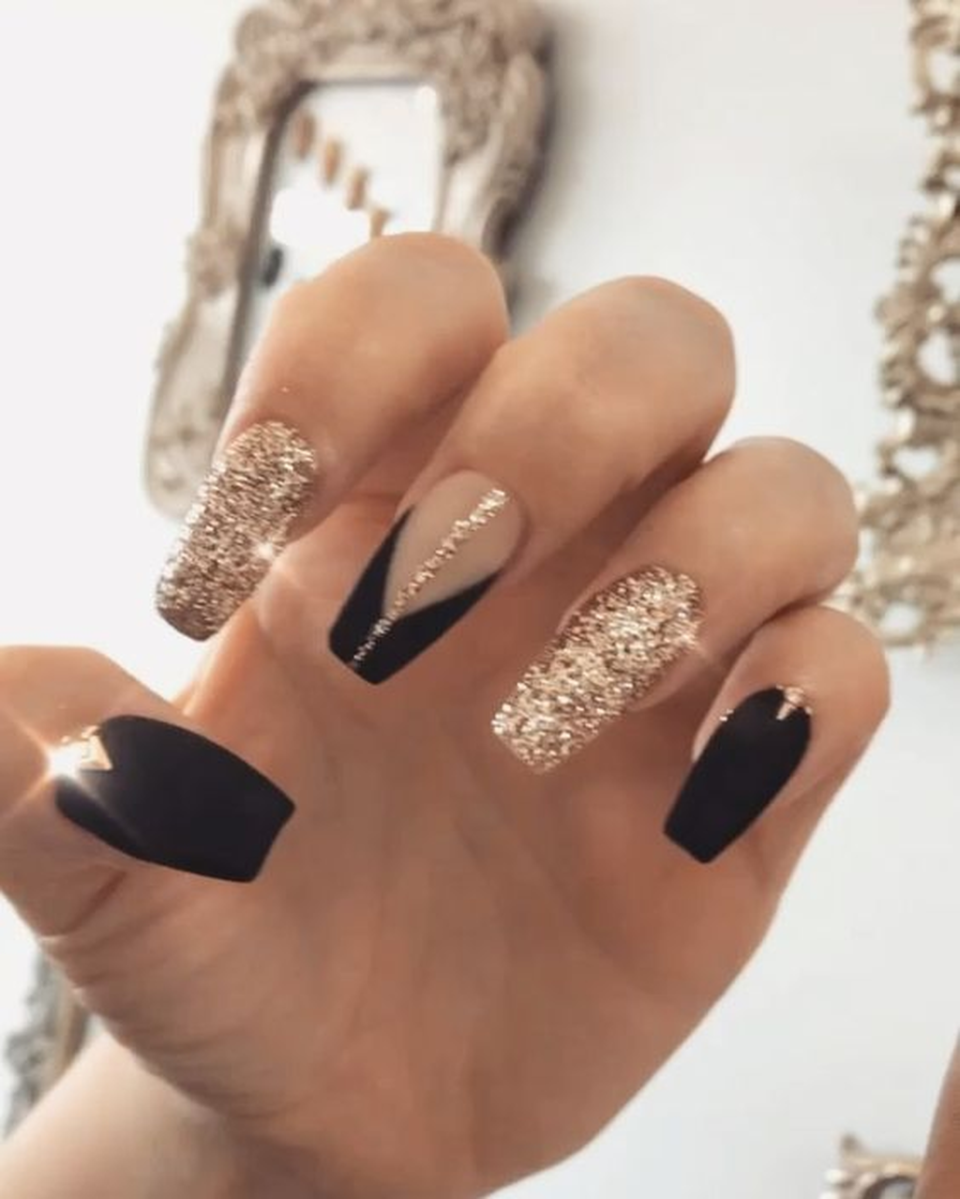 Бежевый маникюр 2018 модные