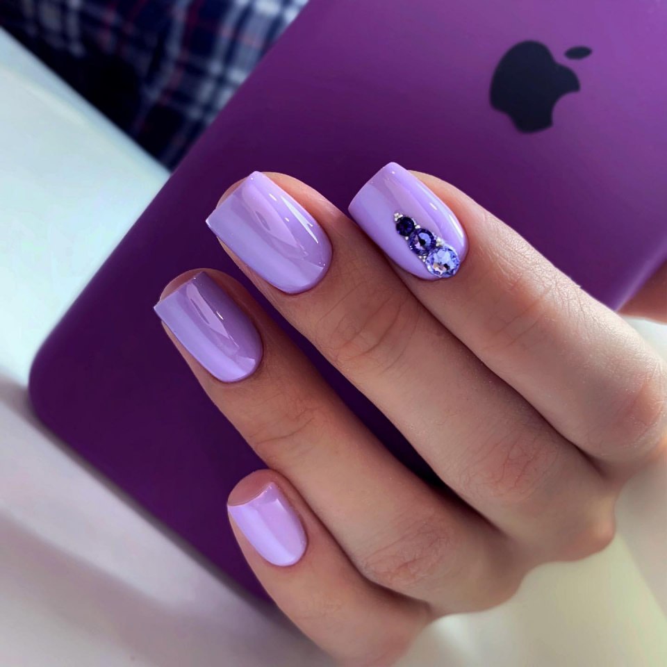 Красивый маникюр на квадратные ногти