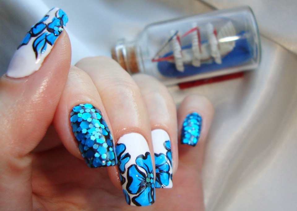 Маникюр красками гелевыми