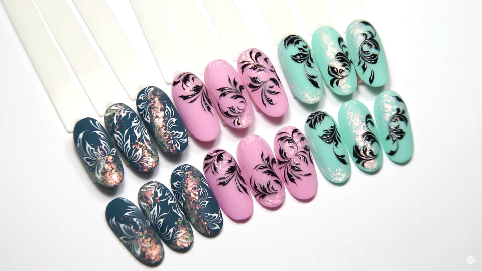 Маникюр акриловыми красками