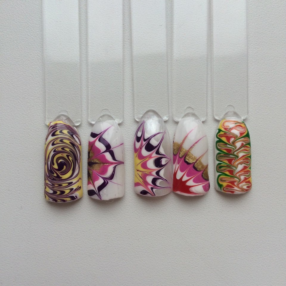 Аэрография на ногтях