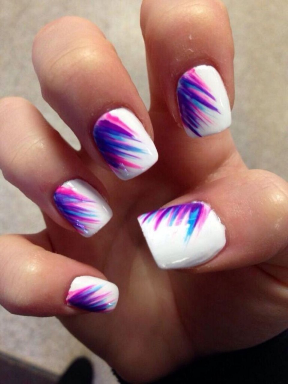 Красивые накрашенные ногти