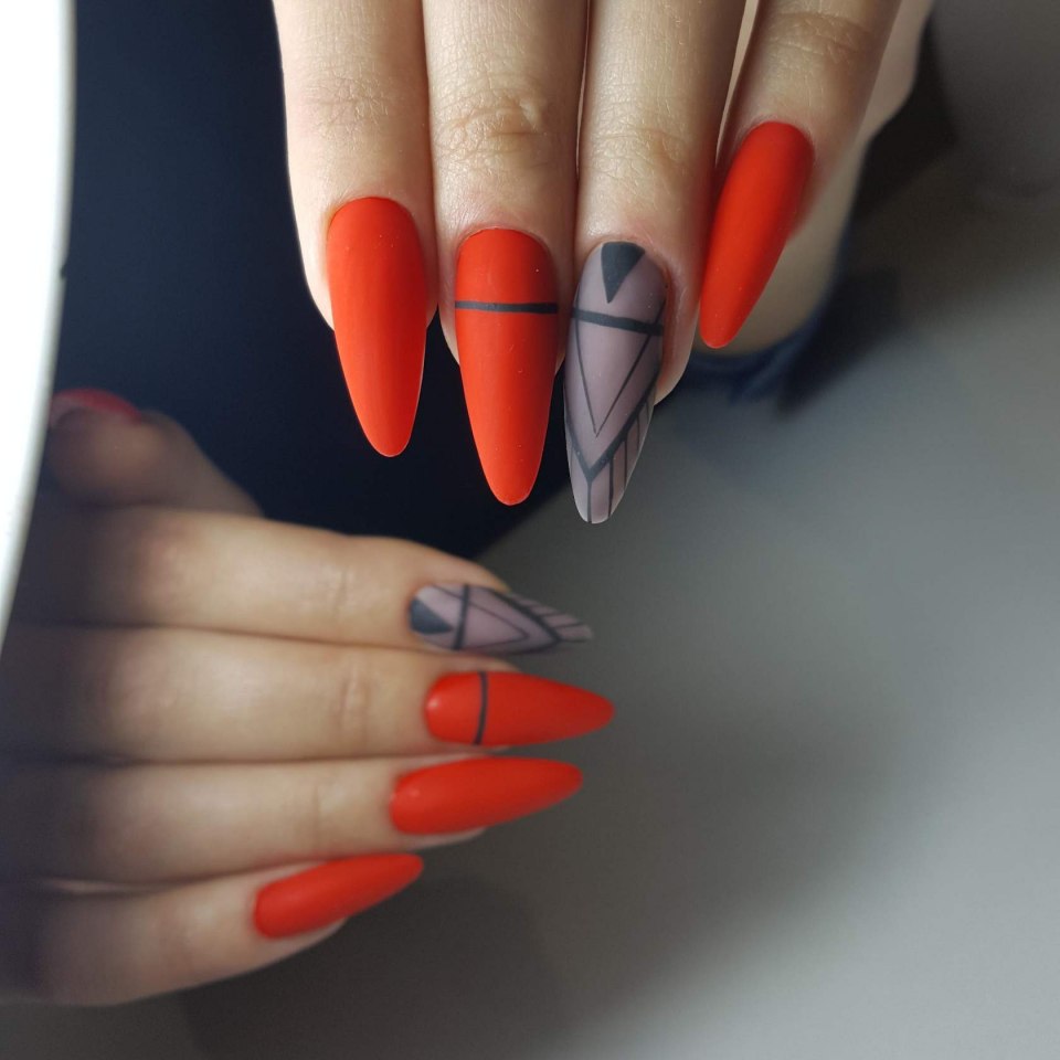 Красно оранжевый маникюр на длинные ногти