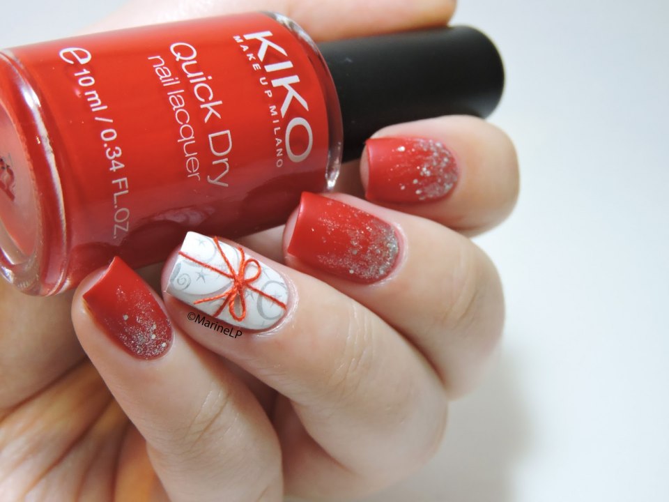 Маникюр подарок на ногтях