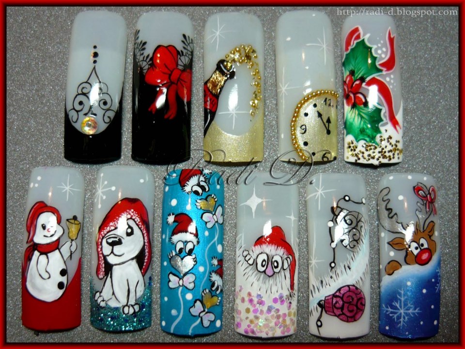 Новогодний маникюр на типсах