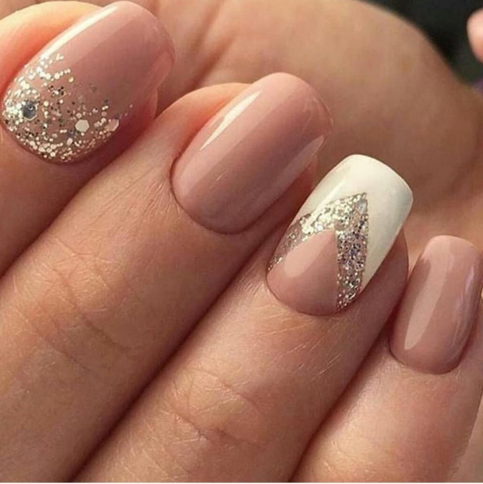 Ногти короткие