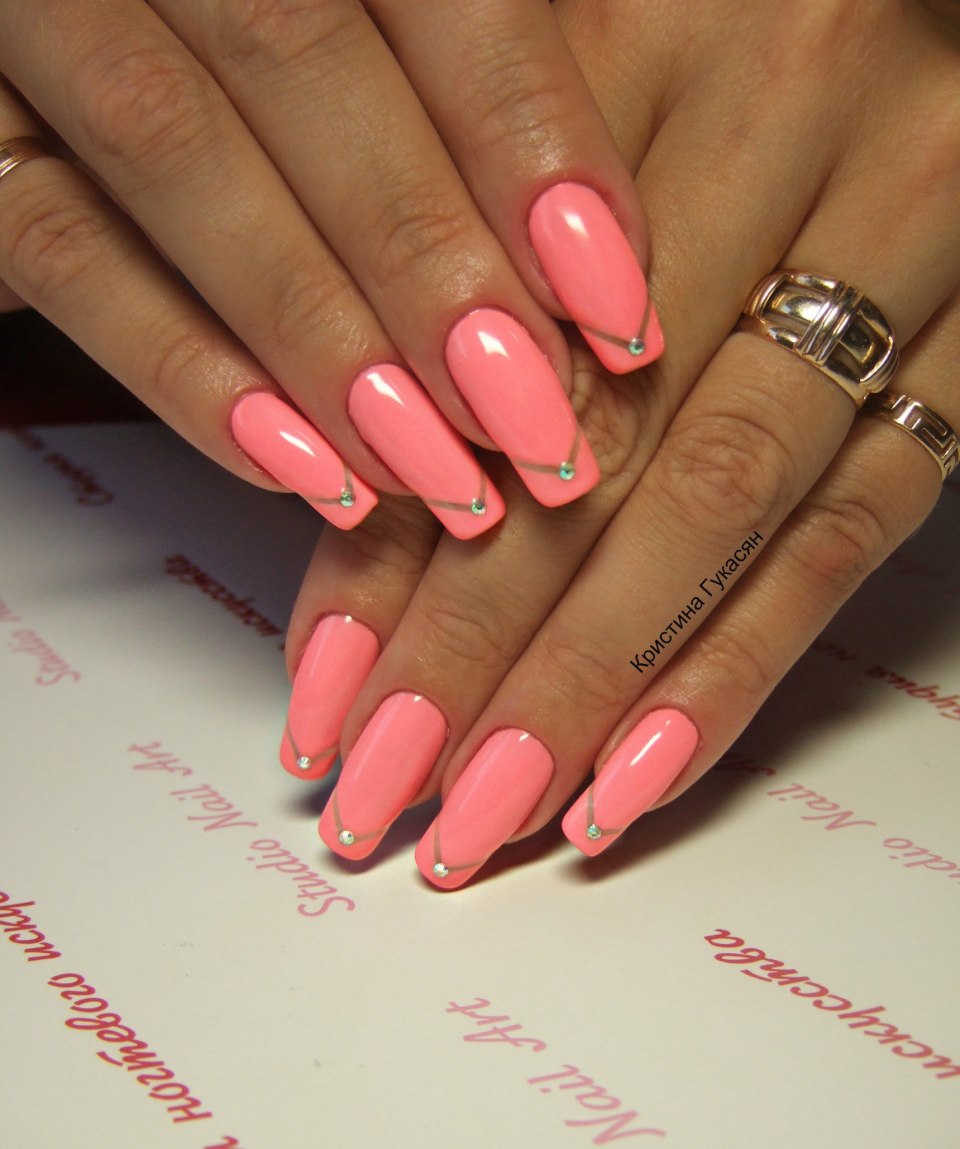 CND Shellac Salmon Run