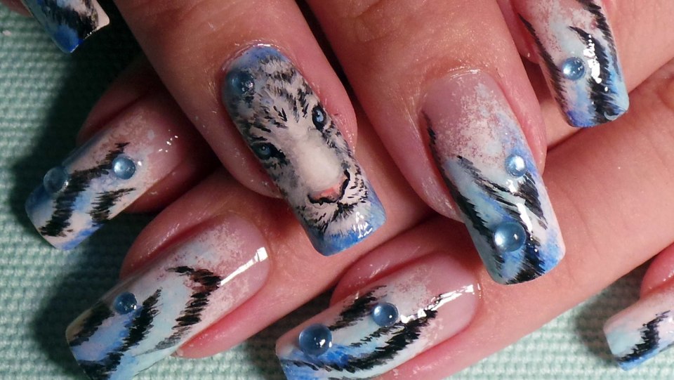 Олаф на ногтях