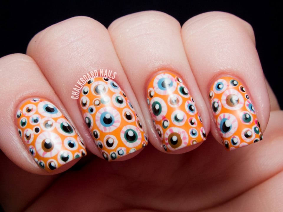 Marble Water Manicure
