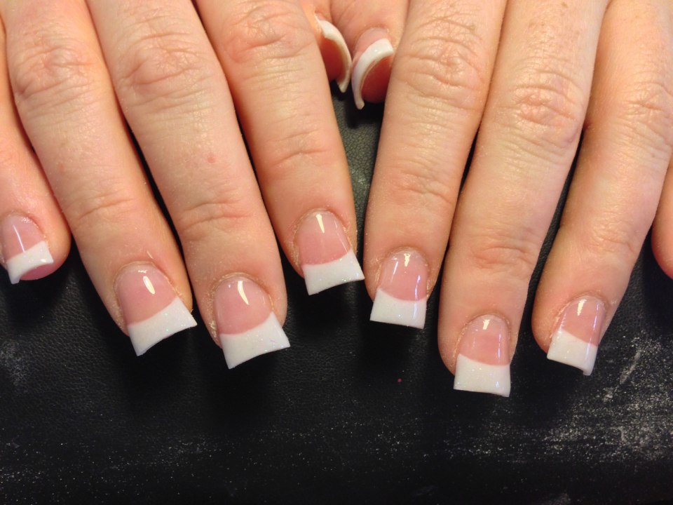 Красивое наращивание ногтей