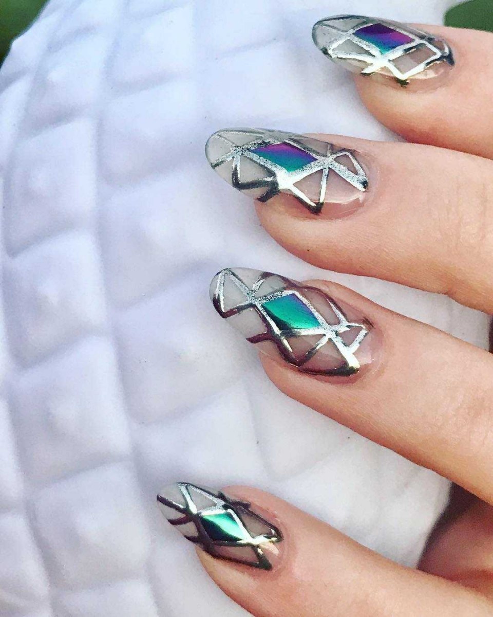 Маникюр дизайн вызывающий