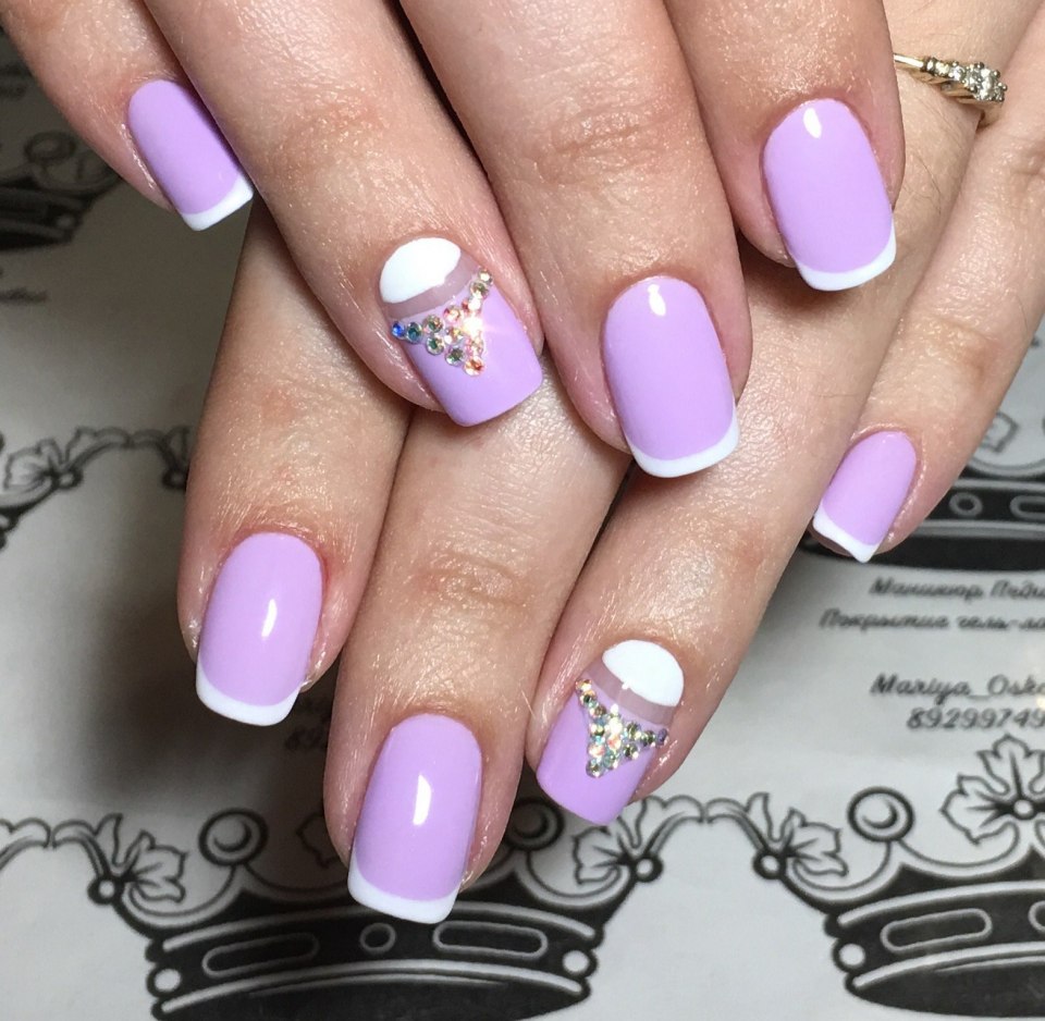 Сиреневый френч миндаль