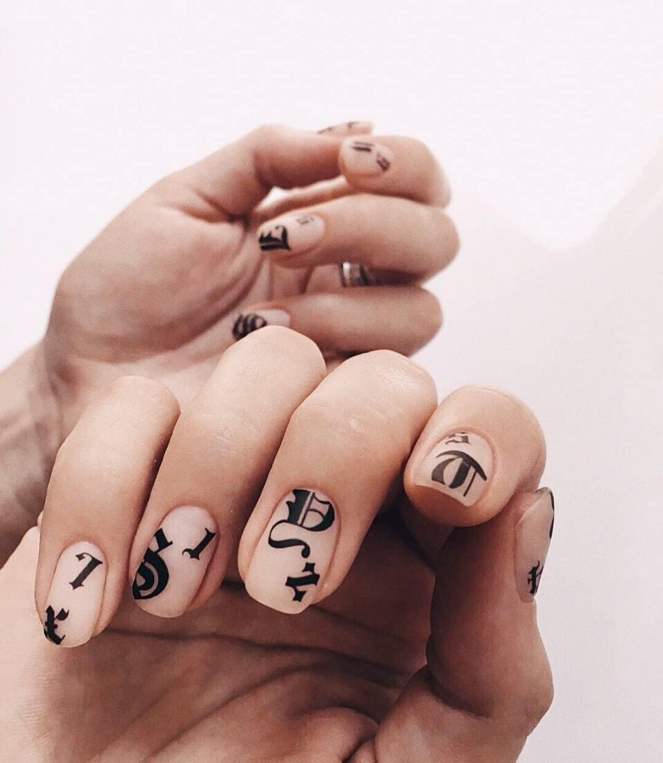 Классный маникюр для подростка