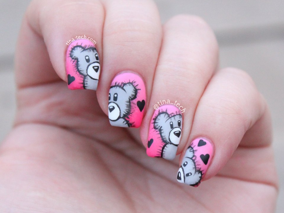 Маникюр с рисунком