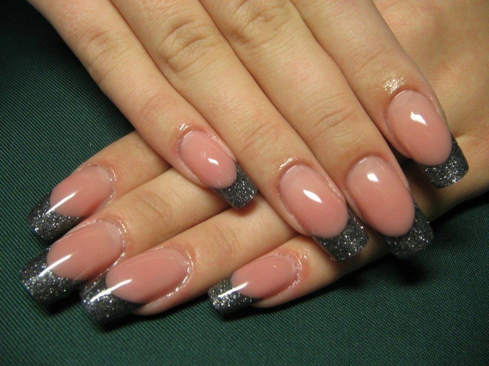 Френч на нарощенных ногтях