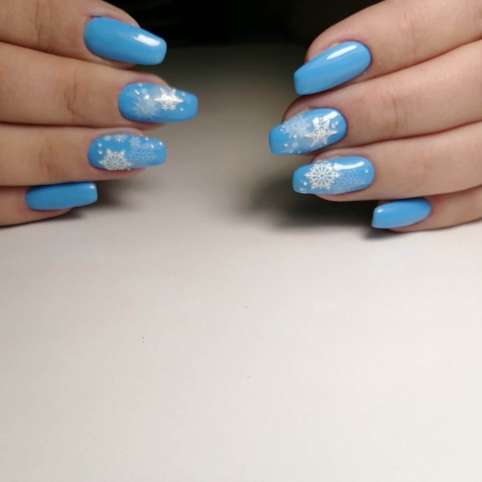 Ногти 2021 голубые