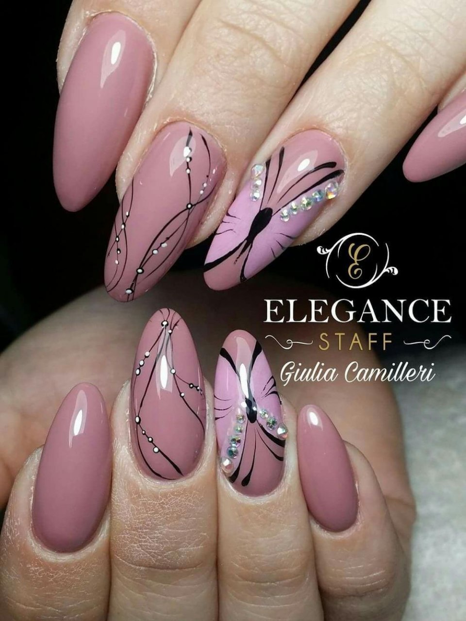 Ногти миндальной формы для подростков