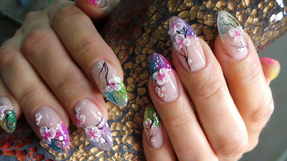 Весенний маникюр аквариум