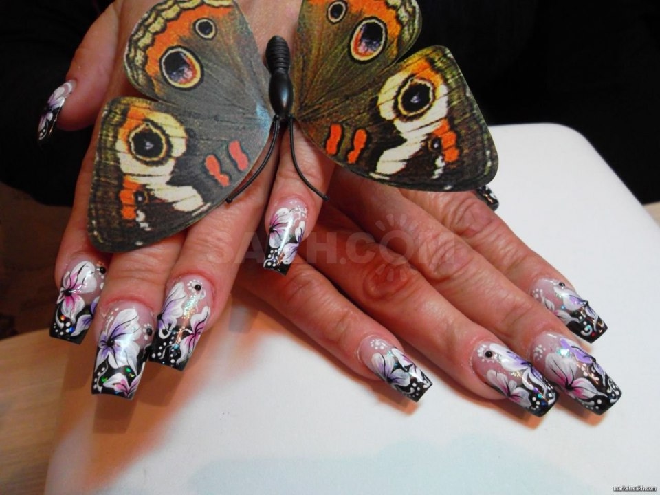 Художественная роспись на ногтях фото