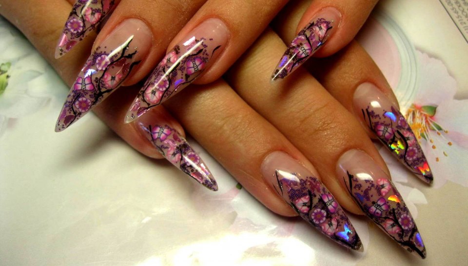 Профессиональный дизайн ногтей