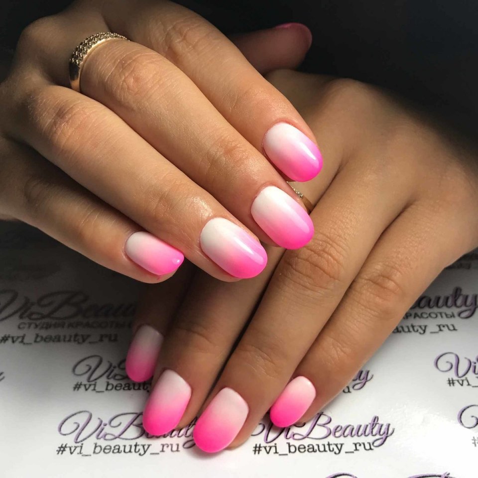 Маникюр аэрография на ногтях