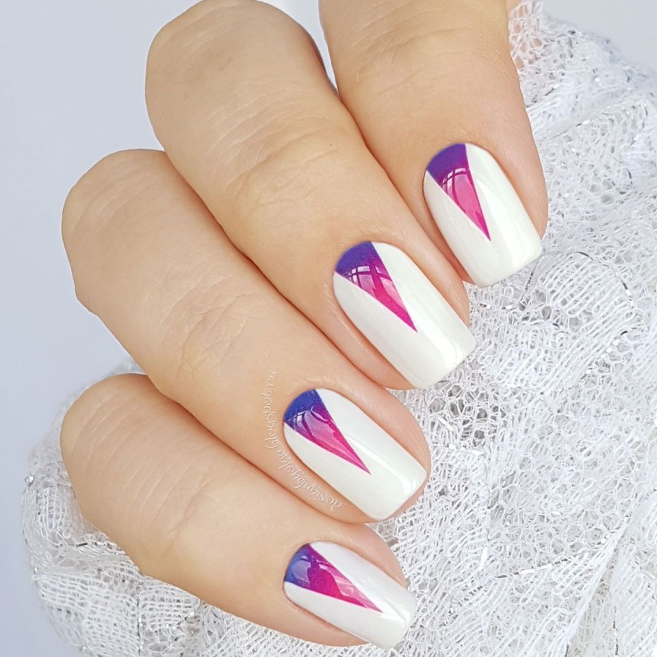 Маникюр омбре синий с фиолетовым